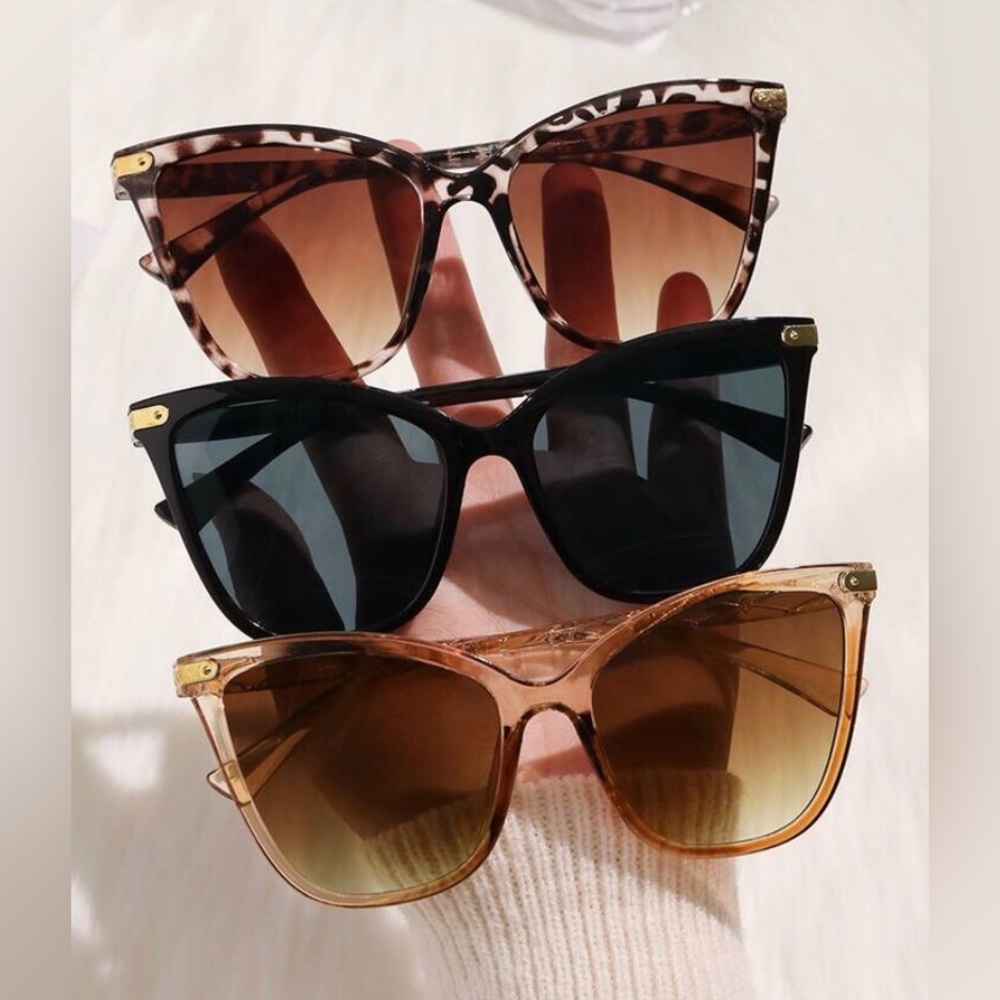 New 3 Pair Ladies Cat Eye Sunglasses ~ 3 Piece Package Set - Picture 2 of 14